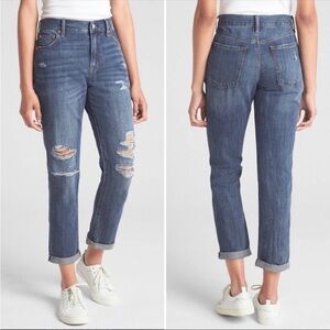 Gap Denim Jeans Distressed Ripped Best Girlfriend size 24 In style